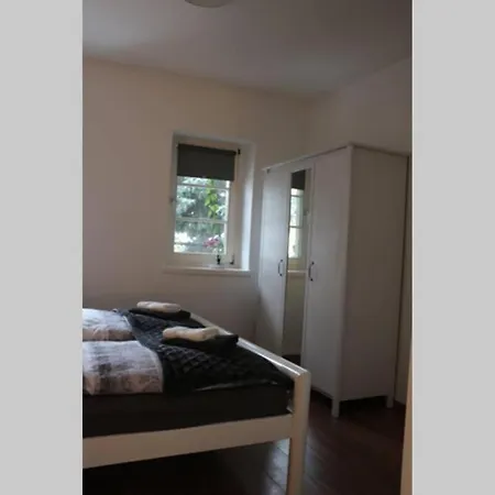 Daire Zentralgelegene 4-raum Bis 8 Pers. Dresden